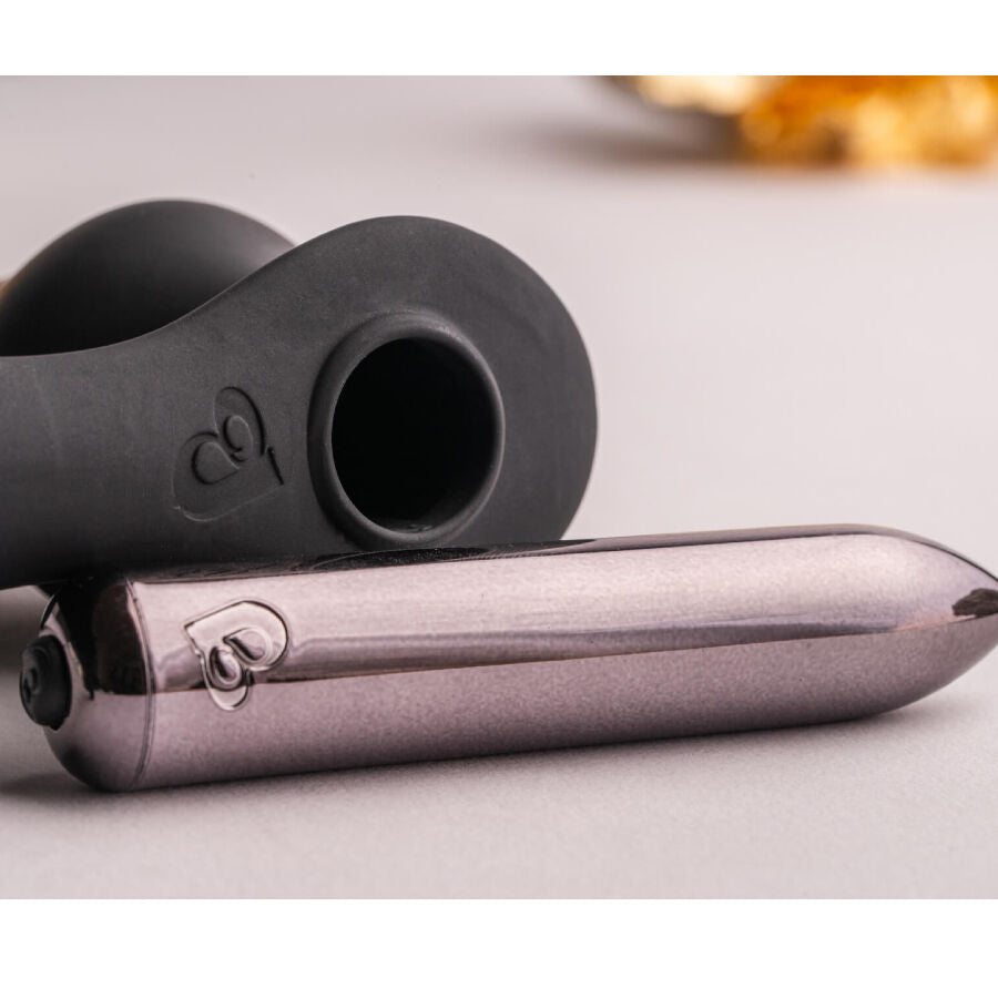 ROCKS- OFF - RO- ZEN RRO PLUG ANAL CON ANILLO VIBRADOR PARA EL PENE NEGRO